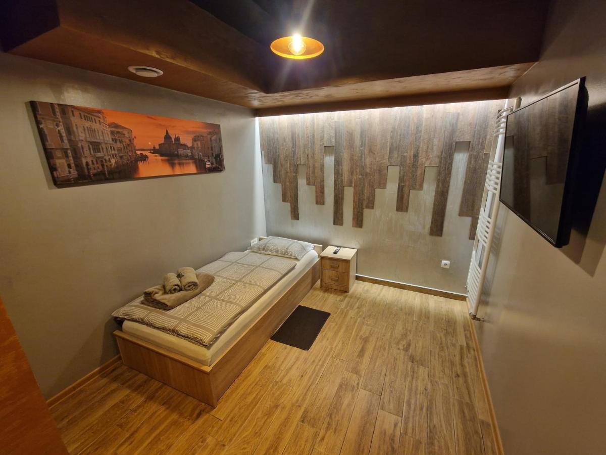 Apartmani New York Nova Gradiska Exterior foto